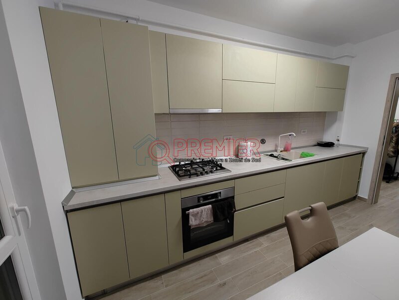 Grand Kristal, 2 camere mobilat si utilat, parcare