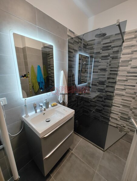 Grand Kristal, 2 camere mobilat si utilat, parcare
