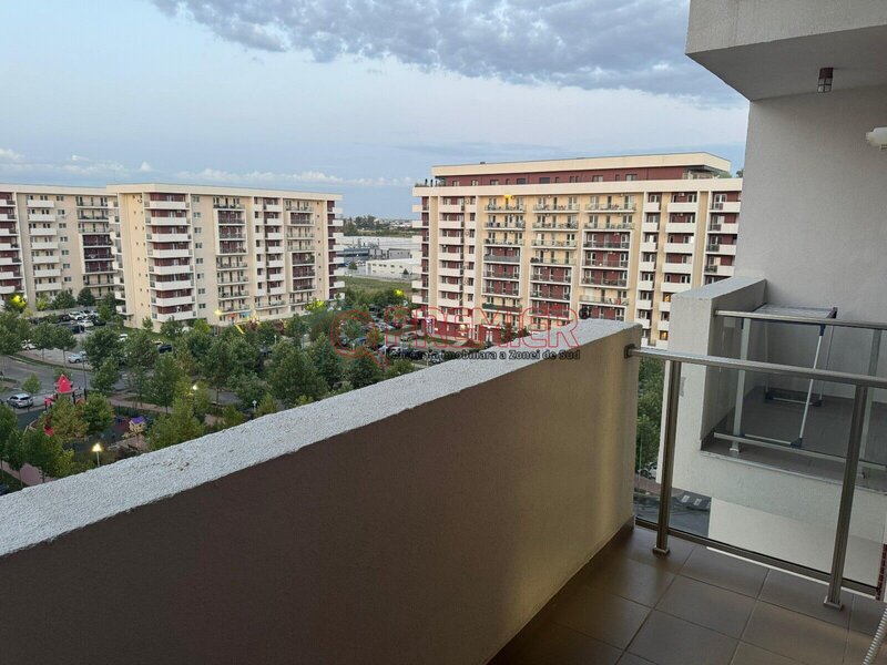 Grand Kristal, 2 camere mobilat si utilat, parcare
